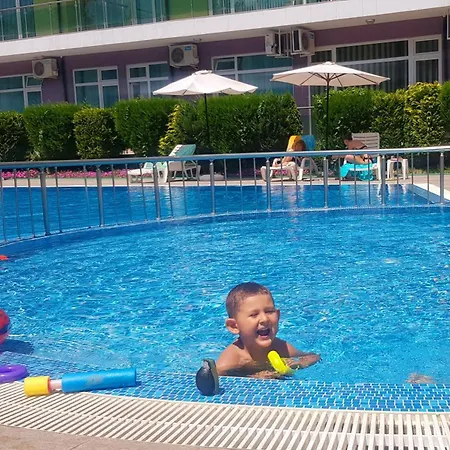 Family In Solmarin 公寓 阳光海滩
