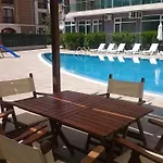 شقة Family In Solmarin