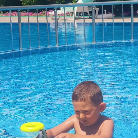 Apartman Family In Solmarin Napospart