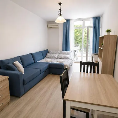 Apartman Family In Solmarin